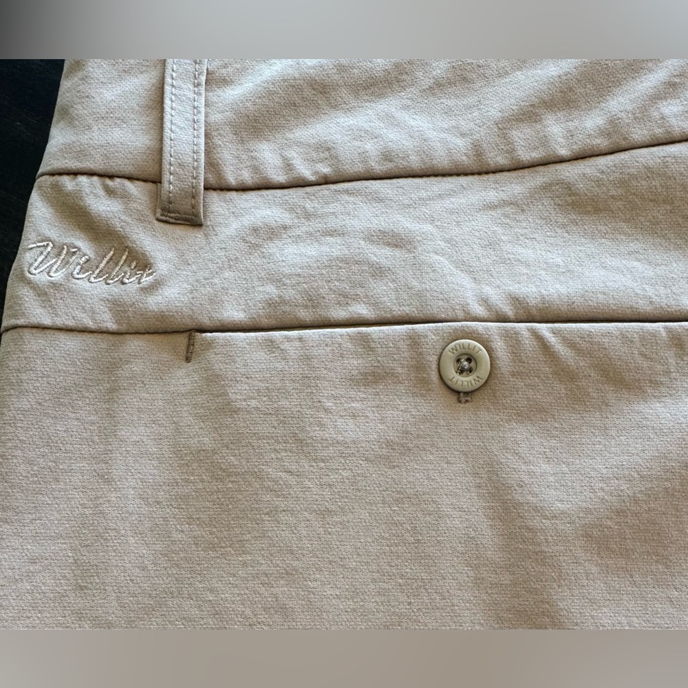 Willit Shorts Khaki Athleisure women’s size 16 - Picture 7 of 10